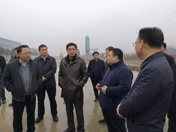 隨州市委、市人大代表團蒞臨程力集團商用車產(chǎn)業(yè)園視察