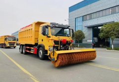 程力牌CL5250TCX6HL型重汽豪沃后雙橋除雪車帶雪鏟